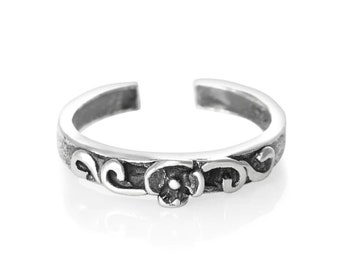 Sterling Silver Petite Flower Adjustable Toe Ring