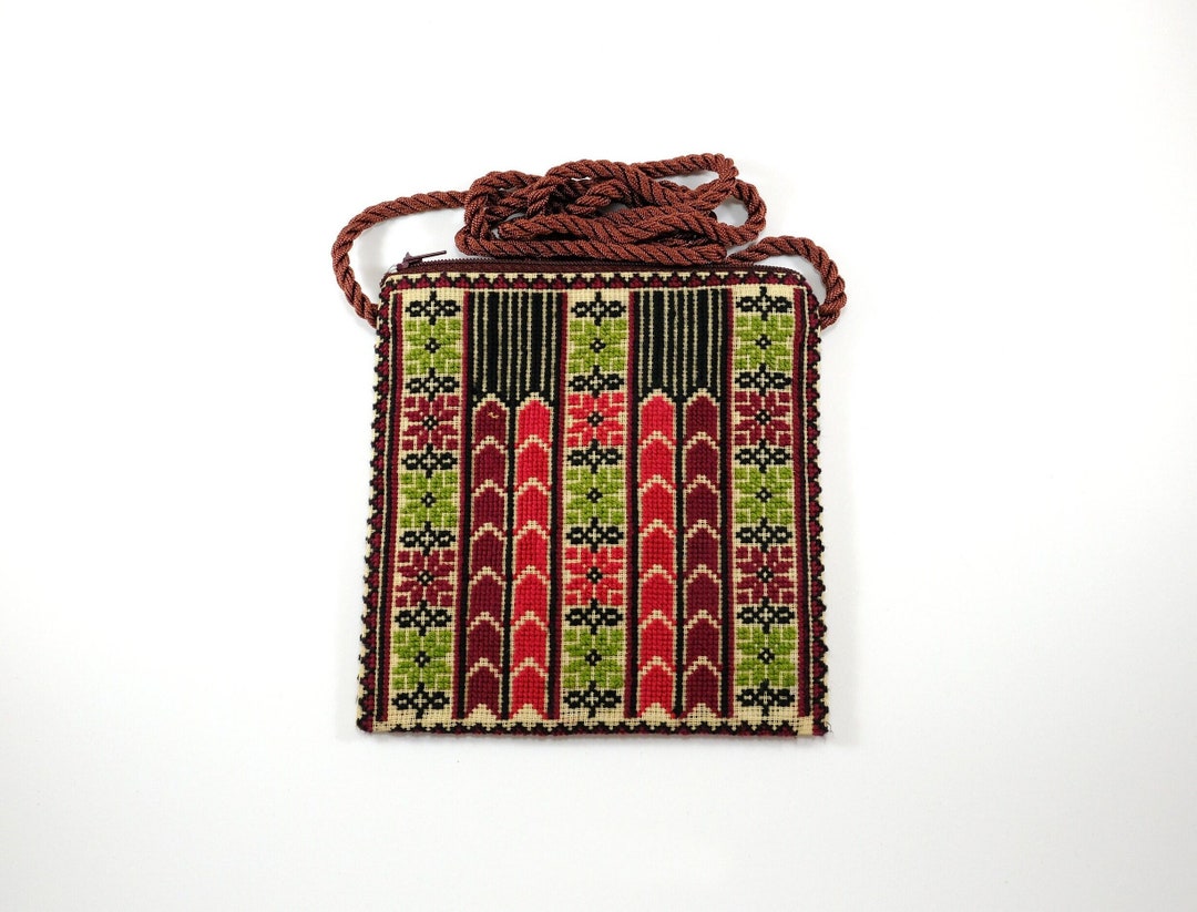 Embroidery 2 Faces Red Zipper Pouch/ Bag for Phone, Card Wallet, Air
