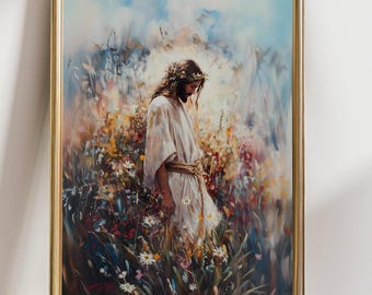 Op de afbeelding: Een ingelijste kunstdruk toont een figuur in een wit gewaad in een veld vol kleurrijke bloemen. De figuur draagt een bloemenkrans. Het kunstwerk heeft een zachte, vage achtergrond en een gouden lijst.
