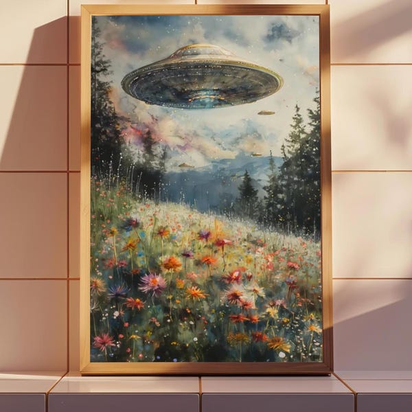Impresión de arte surrealista OVNI, prado de flores silvestres, arte mural ecléctico, paisaje floral cottagecore, impresión artística divertida y alterada, impresión de arte extraterrestre para pared OVNI.