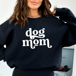 Download instantâneo do arquivo SVG Dog Mom para design de camisa, arquivo de corte para Cricut