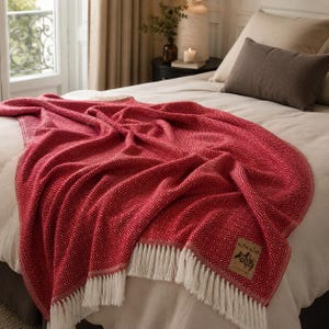 Rote Alpaka-Peru-Tagesdecke – Leichte Boho-Chic-Decke 190 x 140 cm – Terrakotta-rote Tagesdecke – Sofadecke
