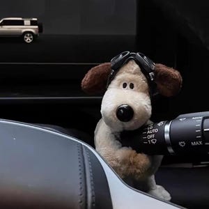 Aviator Hund Dashboard Plüschtier Auto Dekor | Fahren Buddy Auto Ornament | Süßes Plüsch Accessoire