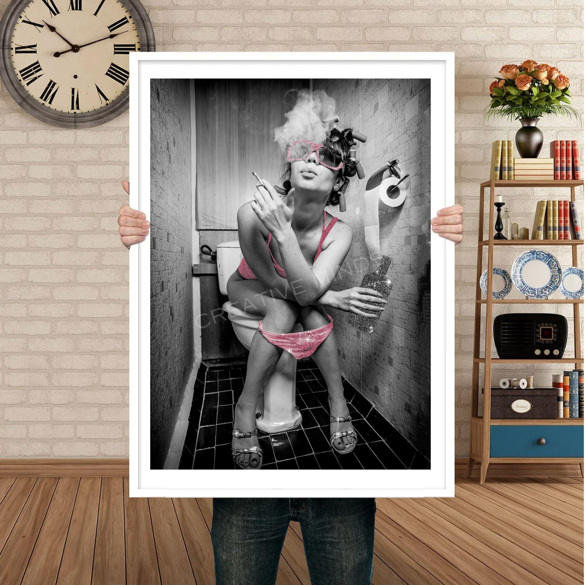 Luxury Glamorous Girl Set of 3 Canvas / Art Prints / Framed Wall Art, Home Decor, Make up GRWM Dorm Girls Art, Luxury Bathroom, Toilet