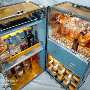 vuitton steamer trunk bar