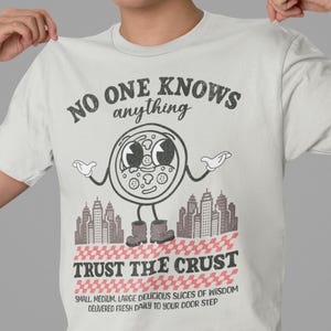 Camiseta gráfica de pizza divertida: camiseta retro de dibujos animados para amantes de la comida