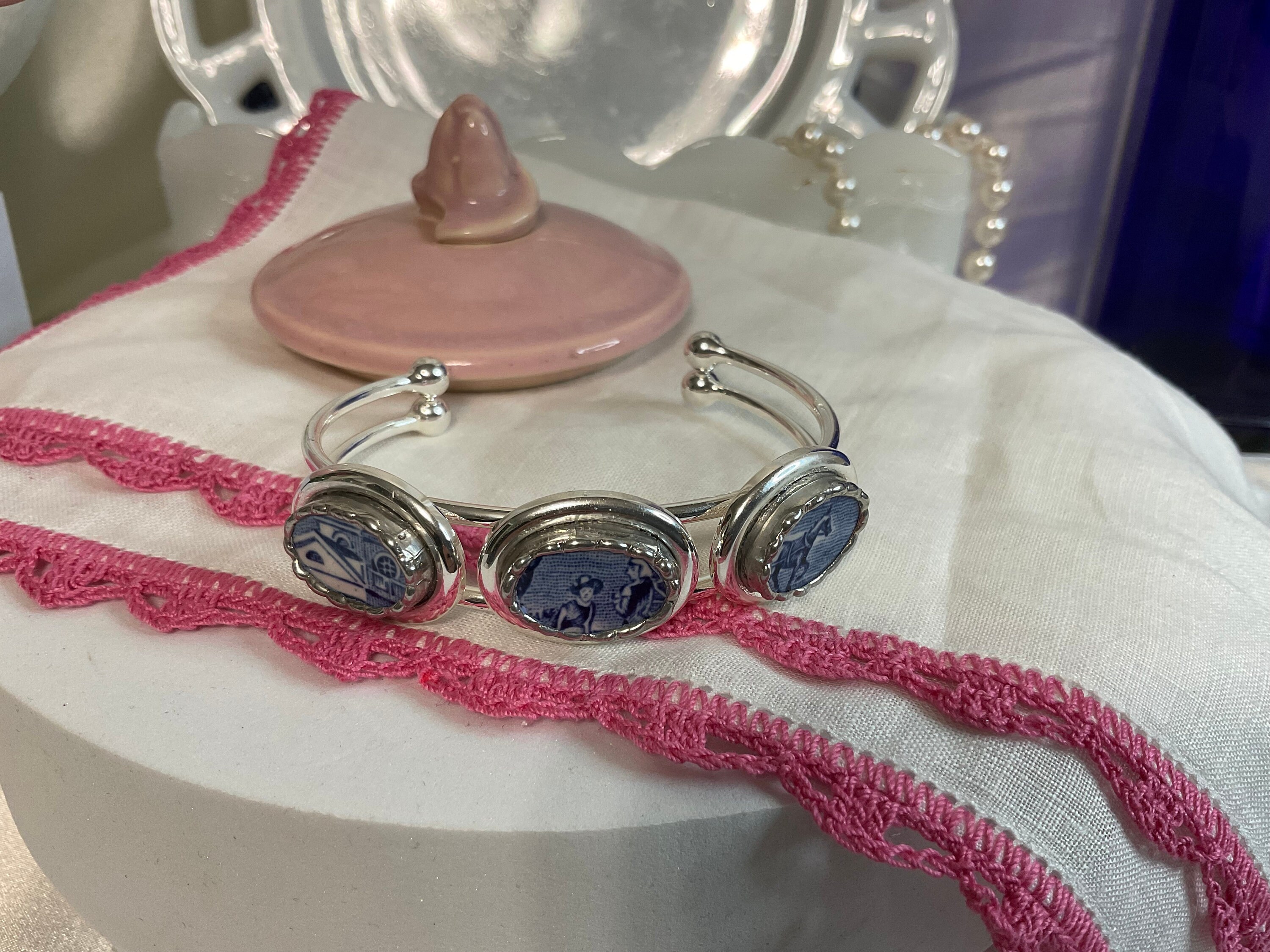 Antique & Vintage Jewelry Chanel Silver Pearl Link Bracelet - Bracelets -  Broken English Jewelry – Broken English Jewelry