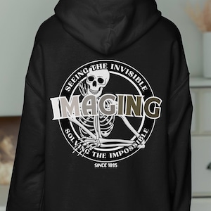 Personalisierter Unisex Radiologie Technologe Sweatshirt | Röntgen, CT, MRI, NM Tech Hoodie | Abbild grad Geschenk | Radiologie-Abteilung Bekleidung
