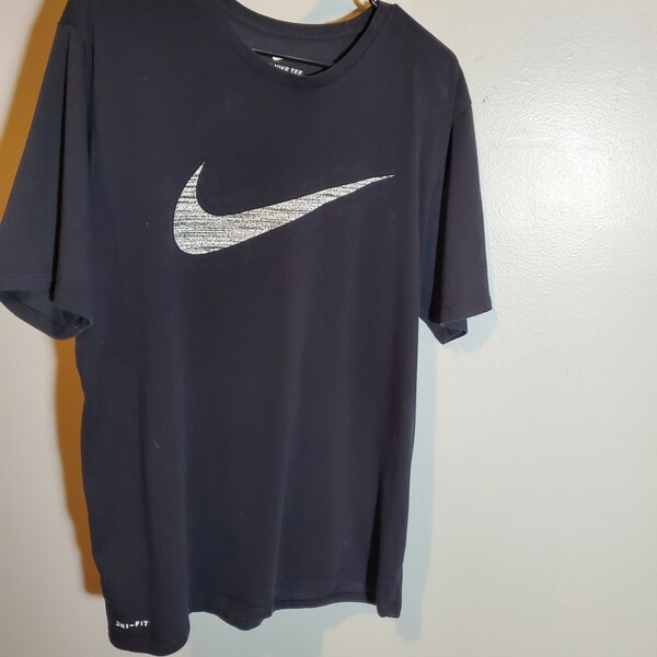 nike knit tshirt