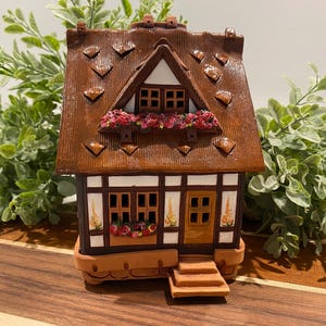 Vintage Maribor Kunstgewerbe Cottage Tea light Candle Holder, Handmade in Lithuania