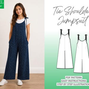 Peut inclure: Une combinaison bleu marine avec un motif à pois blancs, dotée de bretelles à nouer et de jambes larges. L'image contient le texte Level Beginner, Tie Shoulder Jumpsuit, PDF Pattern, Easy Instructions et Step by Step Illustration.