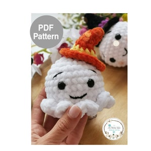 Crochet Halloween ghost pattern | Easy amigurumi (PDF Pattern) | Begginer friendly crochet pattern | Tiny Halloween ghost toy pattern