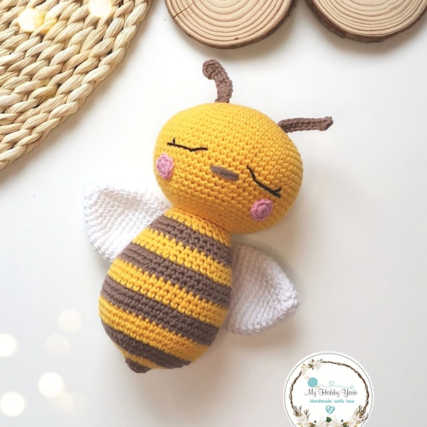 Gift for kid,Stuffed Bee,Bee Baby Shower Gift,Handmade Baby Honey Bumble Queen Bee Toy,Stroller toy,Bee lover,Nursery Toy,1st Birthday