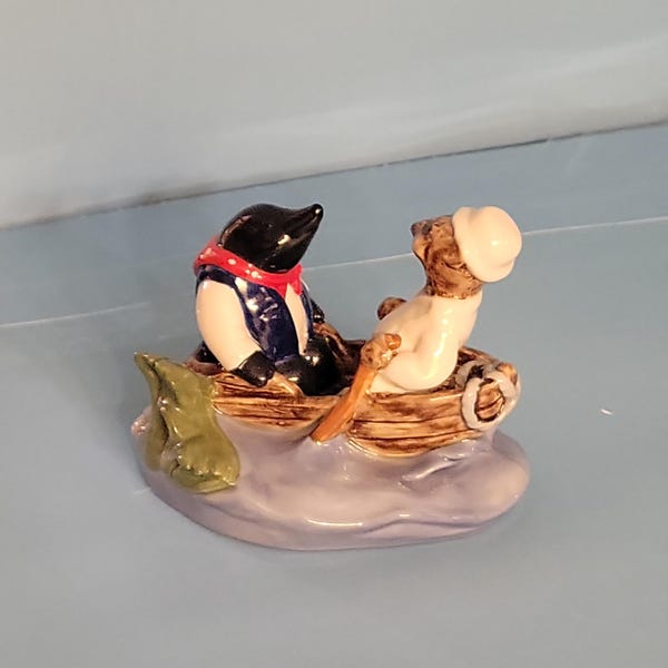 wind in the willows special, rattie and mole in a boat.