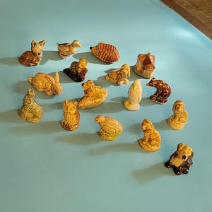 Wade whimsies grab bag lot.