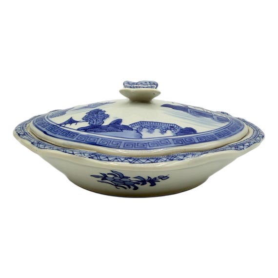 ヴィンテージの中国製青白磁広東陶器蓋付き皿 – 蓋に蝶模様 - Etsy 日本