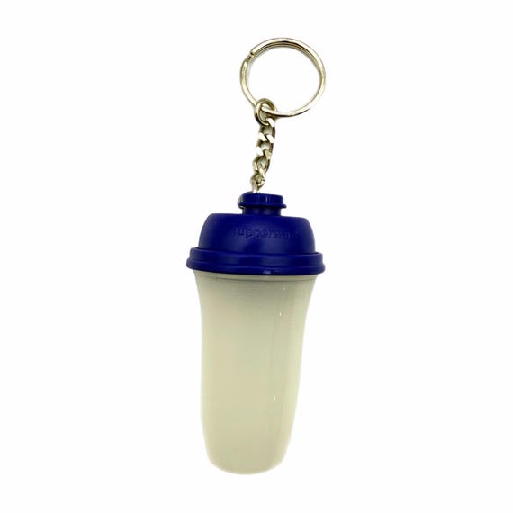 Vintage Tupperware Mini Quick Shake Mini Shaker C… - image 1