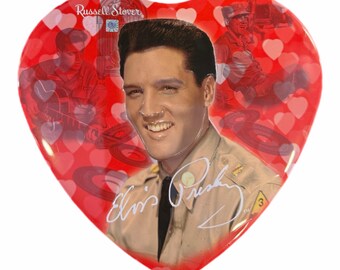 Lata de caramelos vintage de Russel Stover con forma de corazón de Elvis Presley – Vacía