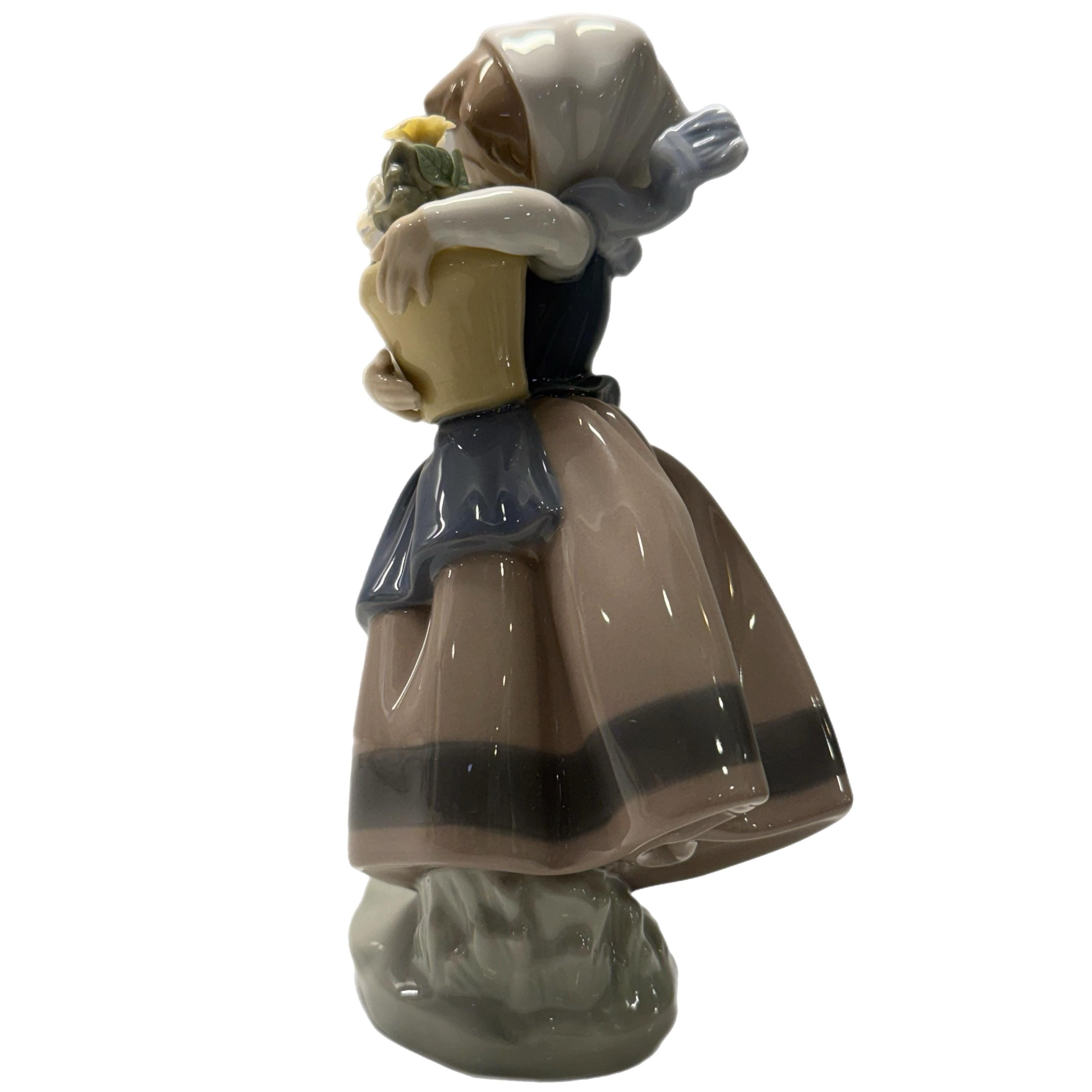 Vintage 1983 Retired Lladro 5223 Spring is Here - Children With