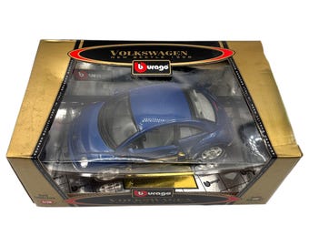 Vintage Bburago 2998 Volkswagen VW New Beetle Blue Die-cast Model