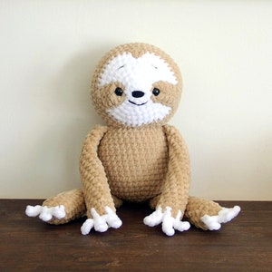 Sloth CROCHET PATTERN, Amigurumi Toy Instructions, Crochet Animal DIY, Handmade Sloth Pattern, Mom Baby Plushie, Cute Stuffed Animal Plush zdjęcie 7