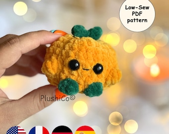 Pumpkin Crochet Pattern, Halloween/Fall/Thanksgiving Amigurumi, Low Sew Mini Plushie, Quick & Easy PDF Tutorial, Keychain Pumpkin with Eyes