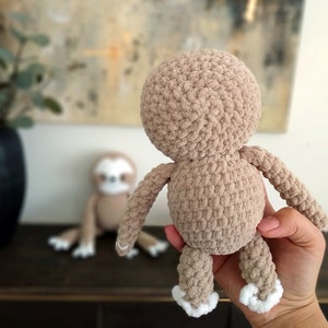 Sloth CROCHET PATTERN, Amigurumi Toy Instructions, Crochet Animal DIY, Handmade Sloth Pattern, Mom Baby Plushie, Cute Stuffed Animal Plush zdjęcie 9