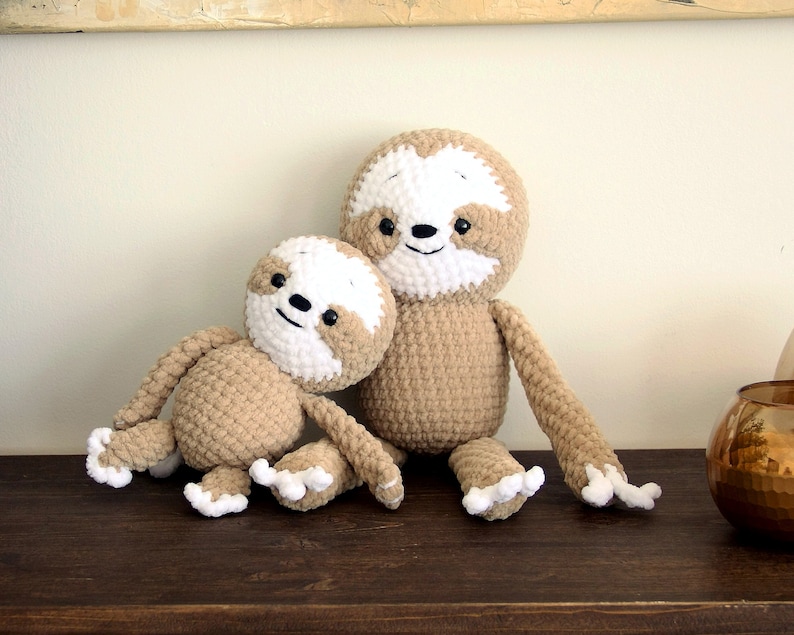 Sloth CROCHET PATTERN, Amigurumi Toy Instructions, Crochet Animal DIY, Handmade Sloth Pattern, Mom Baby Plushie, Cute Stuffed Animal Plush zdjęcie 4