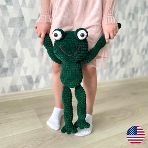 Frog CROCHET PATTERN, Amigurumi Large Plushie, Plush Giant Baby Toy, Green Yarn Toy