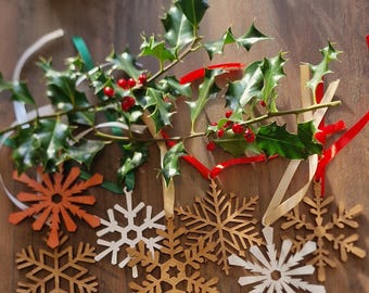 Holiday Decor - Christmas Tree Ornaments Set, Wooden Snowflakes Christmas Decoration, Ornaments, Unique Holiday Decor, Christmas Family Gift