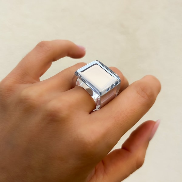 Grosse bague miroir argenté contemporaine, pièce unique et tendance de créateur français, Bague de fête brillante, Cadeau de Noël