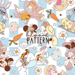 Peut inclure: Motif répétitif avec des personnages Disney en costumes de lapin de Pâques et des œufs décorés. Winnie l'Ourson, Stitch, Mickey et Minnie Mouse, et Tigrou sont représentés sur un fond à carreaux bleu clair et blanc. Le texte "bloom PATTERN" est également inclus.