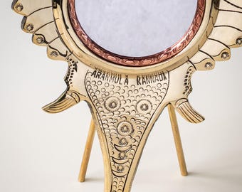 Aranmula Kannadi Metal Mirror: Kerala Handcrafted Good Luck Gift