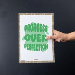 Affermazioni sul progresso rispetto alla perfezione Arte murale Decorazione per la stanza dei bambini Affermazioni positive per bambini Affermazioni quotidiane edificanti Fiducia nei bambini