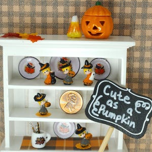 Miniature Halloween Witch Figurine – 1:12 Scale Dollhouse Decor - MADE ...