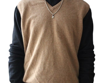 Vintage Lambswool beige v neck knit basic vest gilet 1980s, size L