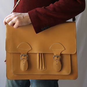 Laptop Bag handmade, Light Brown Leather Briefcase, Men&#39;s Leather Briefcase, Leather Messenger Bag