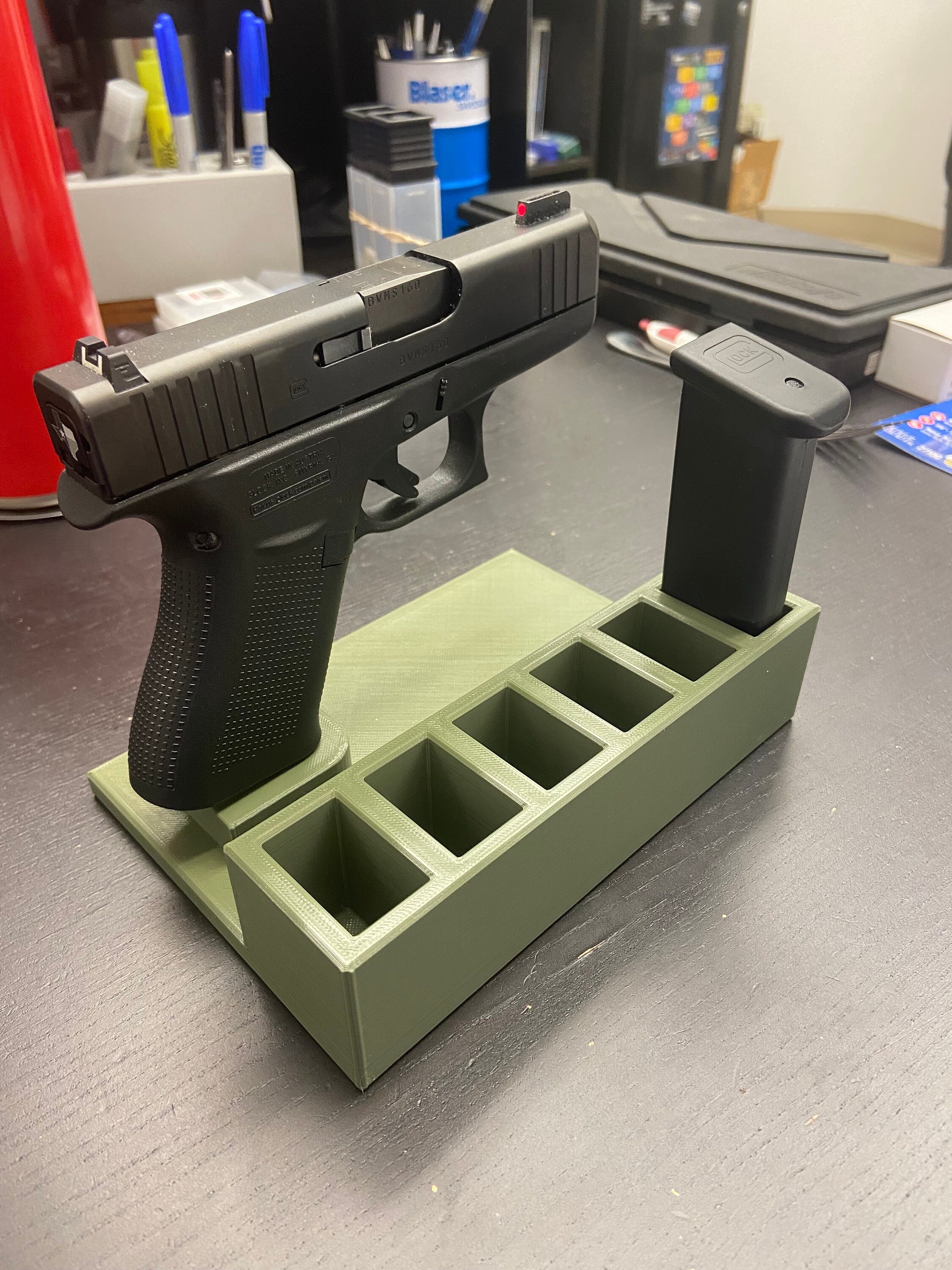 Glock 43X / 48 Pistol Stand With Built-in 3-Mag Carrier - Black PLA+ Made In USA