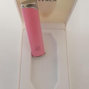 Givenchy Soft Flame Electrnic Gas Lighter Diamond Pink Finish