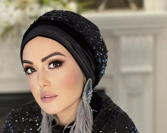 Turban pour femme en velours noir avec un bandeau à paillettes- Un accessoire scintillant pour sublimer votre style
