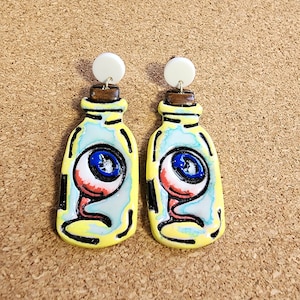 eyeball in a jar charm earrings, eyeball jewelry, horror gifts for her, weirdcore earrings, quirky gifts for women sensitive earrings