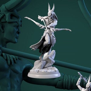 Wyvern Hunters | 3D Printed Miniature | 25mm Grid | Fantasy Miniature | Custom Base | Licensed WWT