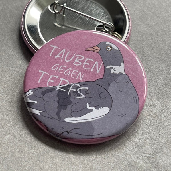 Button Pin Tauben gegen TERFs