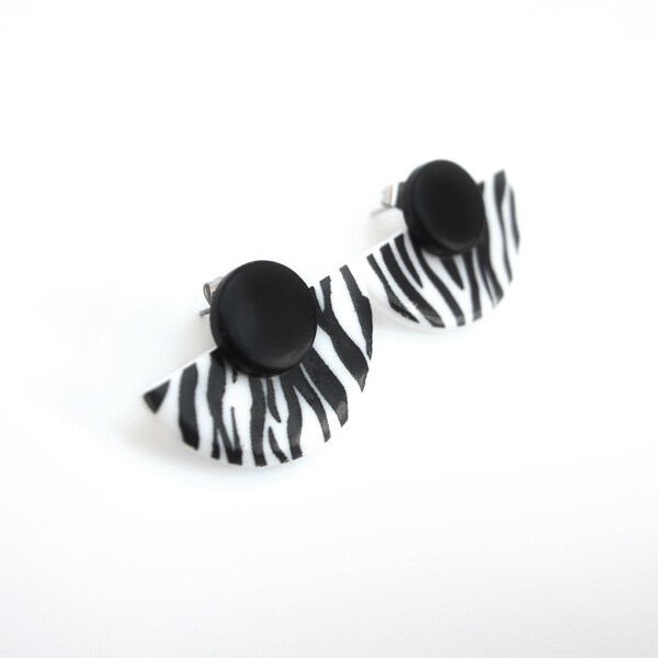 Boucles d'oreilles " ZÈBRE " - Bijoux zèbre - Bijou original - Cadeau femme - Boucles d'oreilles noir & blanc - Idée cadeau femme