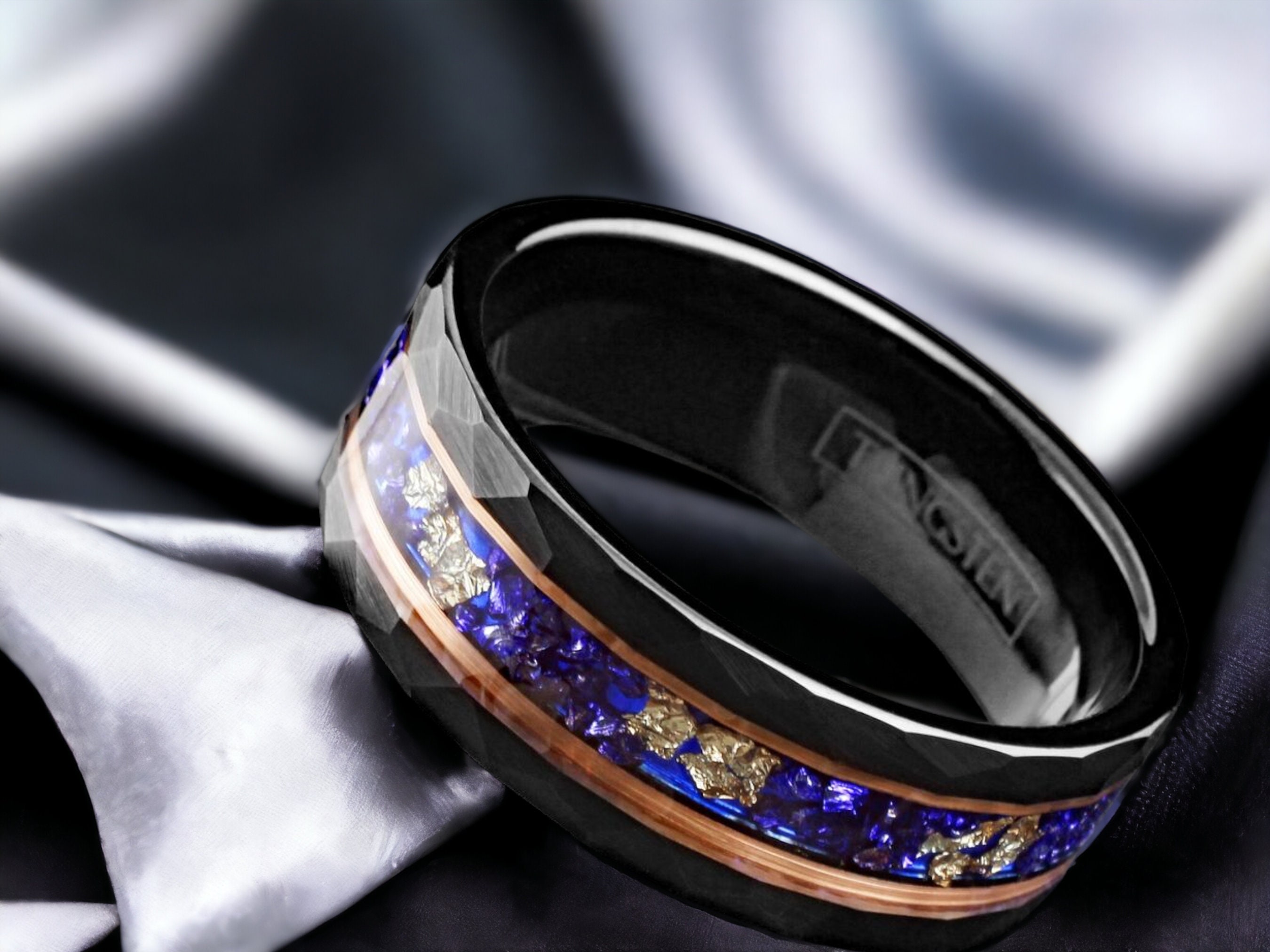 Handcrafted Blue Sapphire Gold Leaf Tungsten Men's Wedding Band (8mm)
