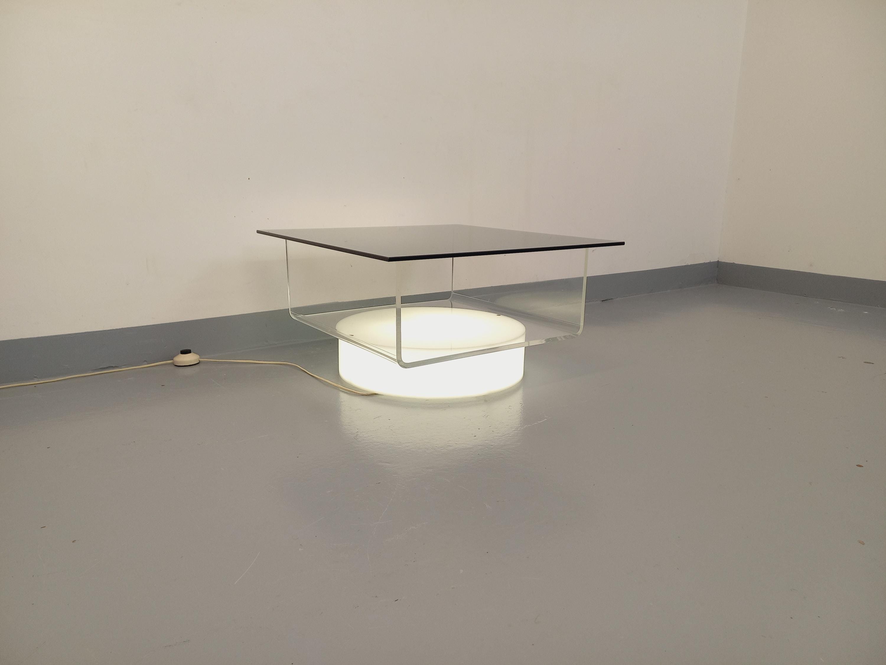 Vintage Italian Space Age Style Glass and Plexiglas Square Lighted