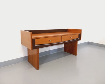 Piccola credenza da toeletta vintage in stile scandinavo in teak, cromo e tessuto degli anni '60 e '70