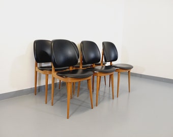 Set of 6 vintage Pégase chairs from the Baumann brand, designer Pierre Guariche, in wood and skai from the 60s