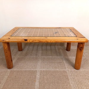 Vintage modernist coffee table in pine and glass 70s 80s