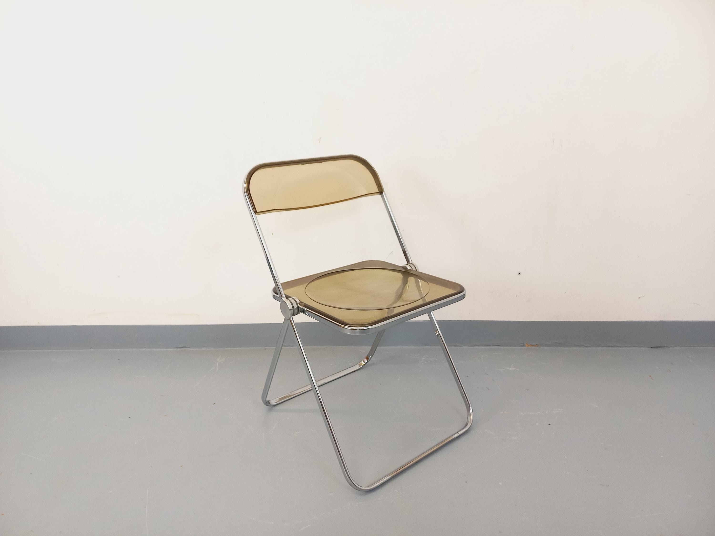 Chaise Pliante Vintage Plia De Giancarlo Piretti Pour Castelli Des Années 60 70 En Chrome Et Plexiglas Fumé